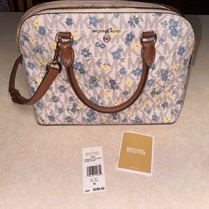 Micheal Kors Cindy large dome satchel